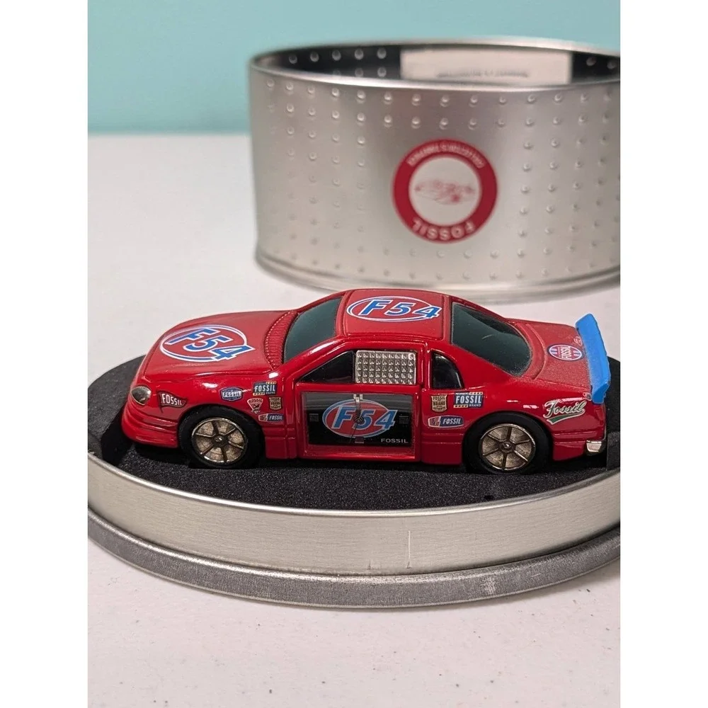 Fossil Desk Clock Vintiage Stock Red Car Clock With Original Tin Collectors Edit